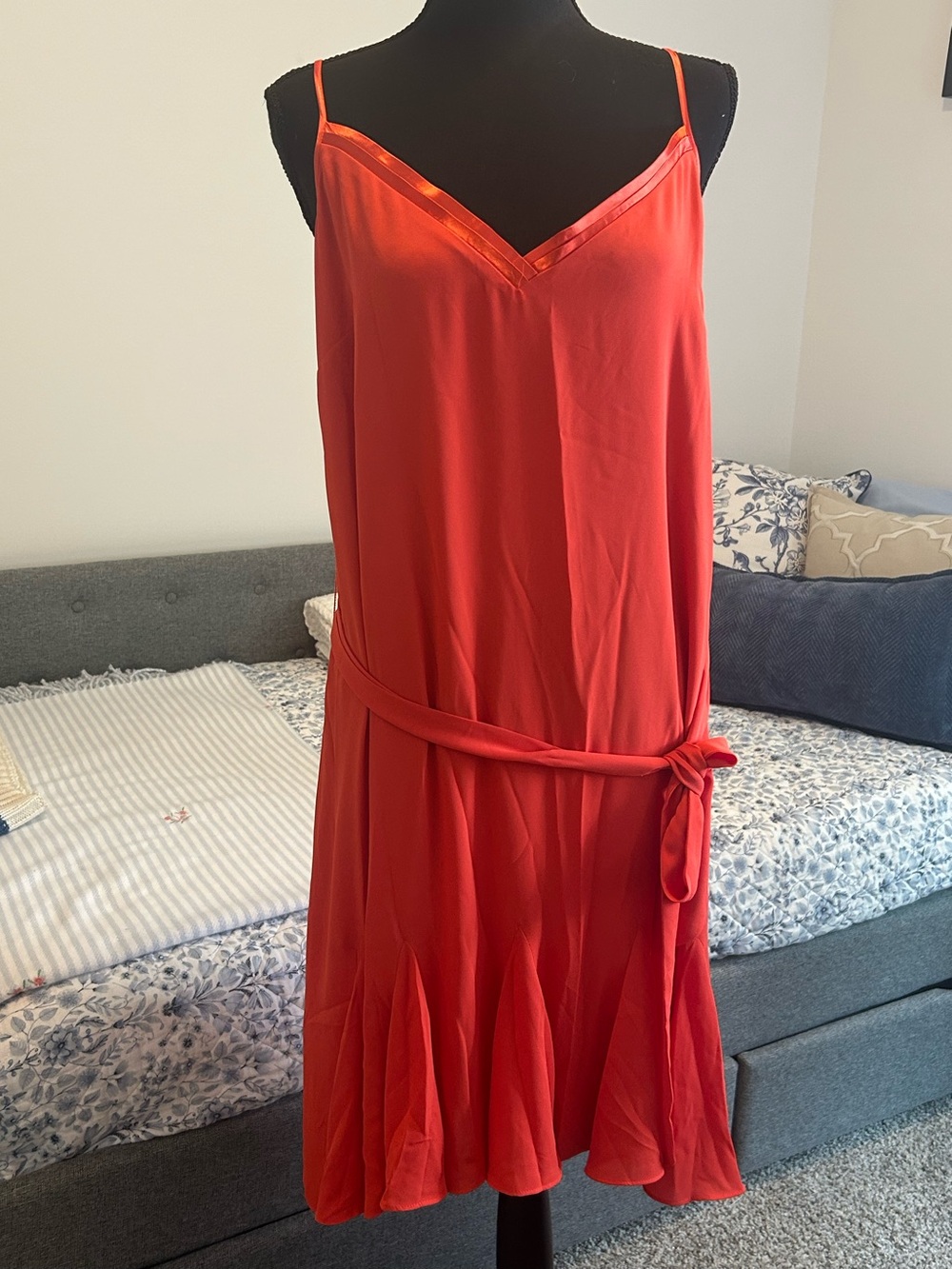 White House Black Market Coral Midi Dress SZ 16 Adjust Straps Belted Ruffle Hem